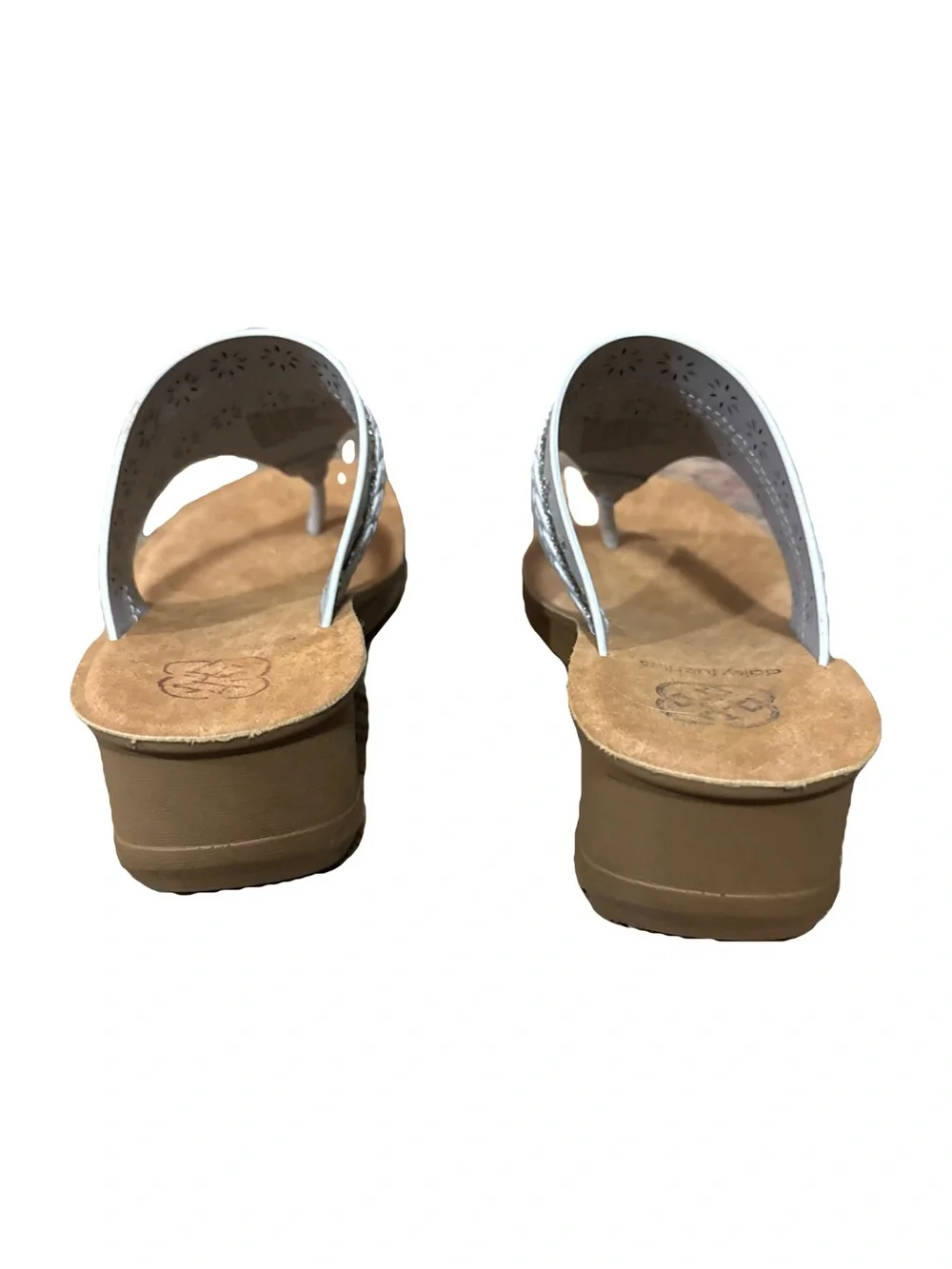 Daisy Fuentes light blue sandals 7W